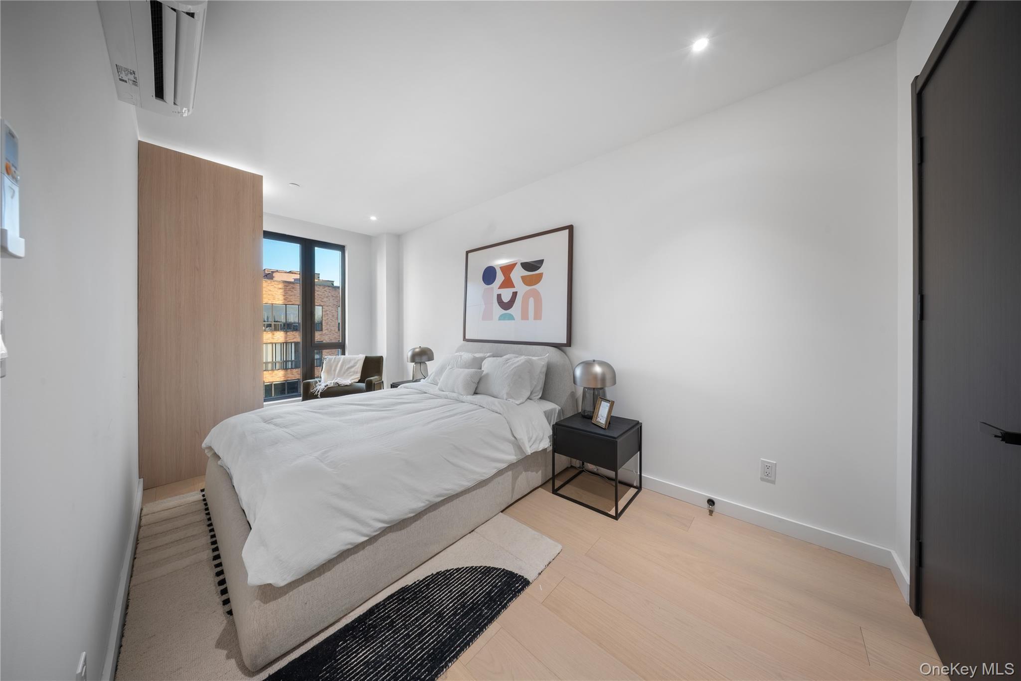 Condo 72nd  Queens, NY 11375, MLS-952049-31