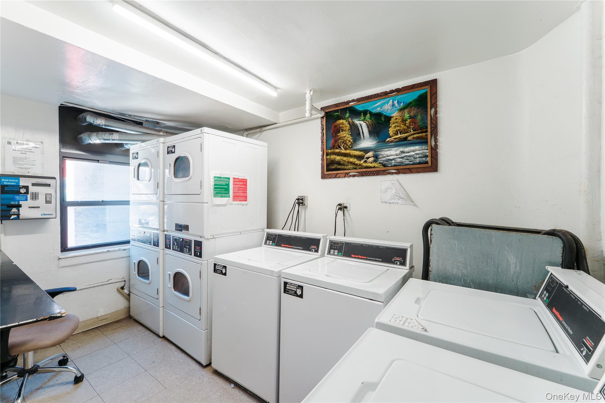 Coop 173rd Queens, NY 11432, MLS-952054-16