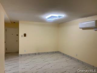 Apartment Barker  Bronx, NY 10467, MLS-952058-8