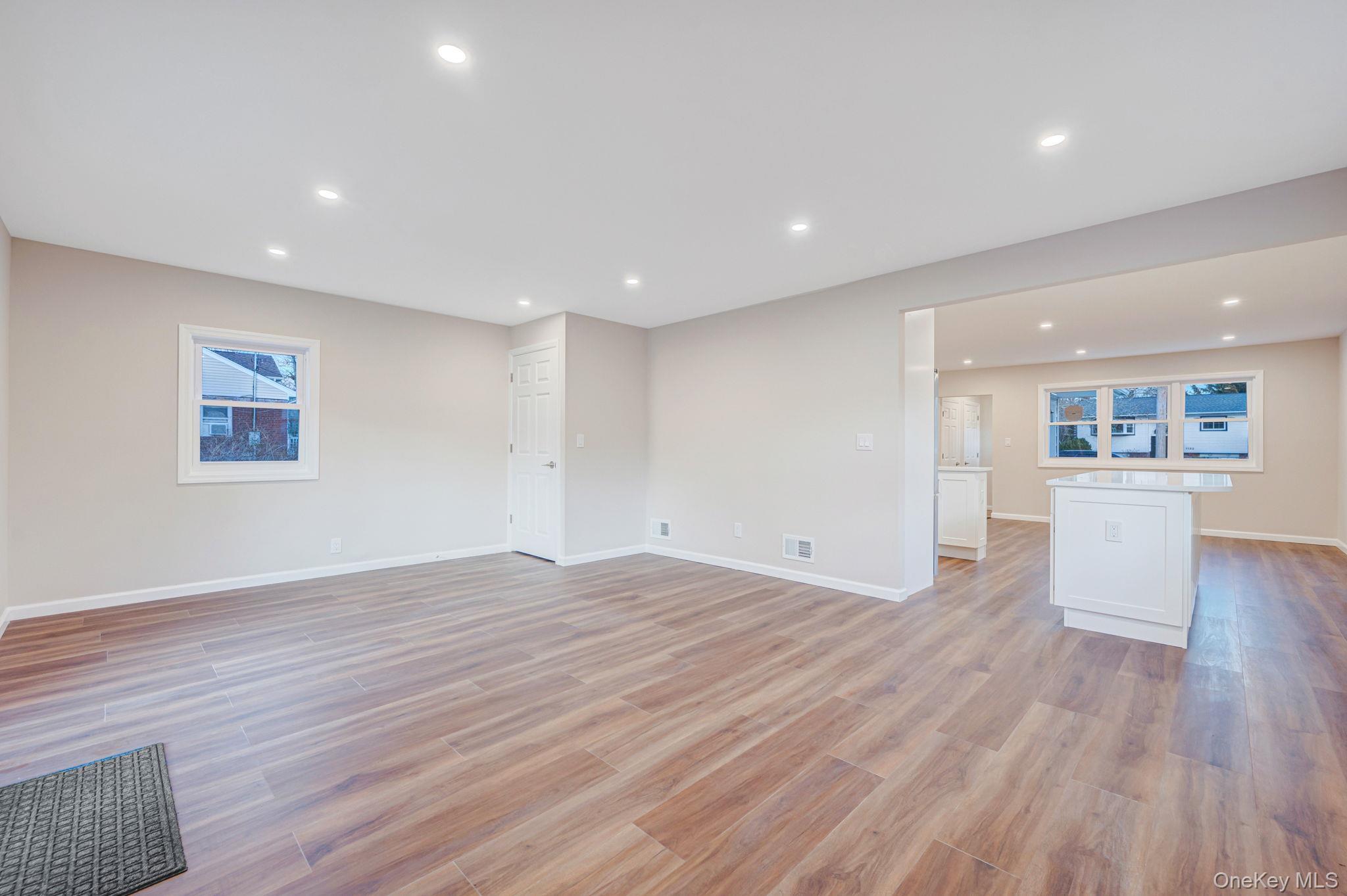 Single Family Nugent  Suffolk County, NY 11706, MLS-952059-12