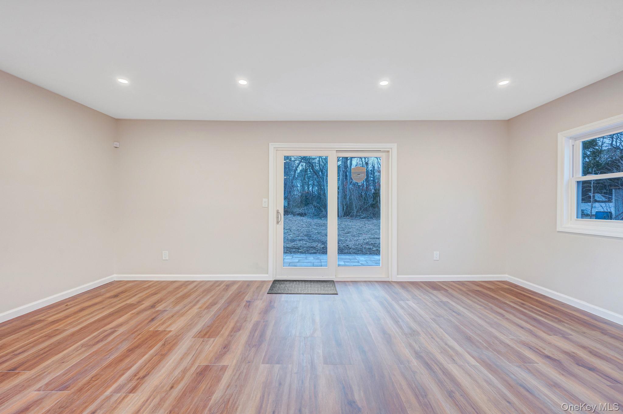 Single Family Nugent  Suffolk County, NY 11706, MLS-952059-15