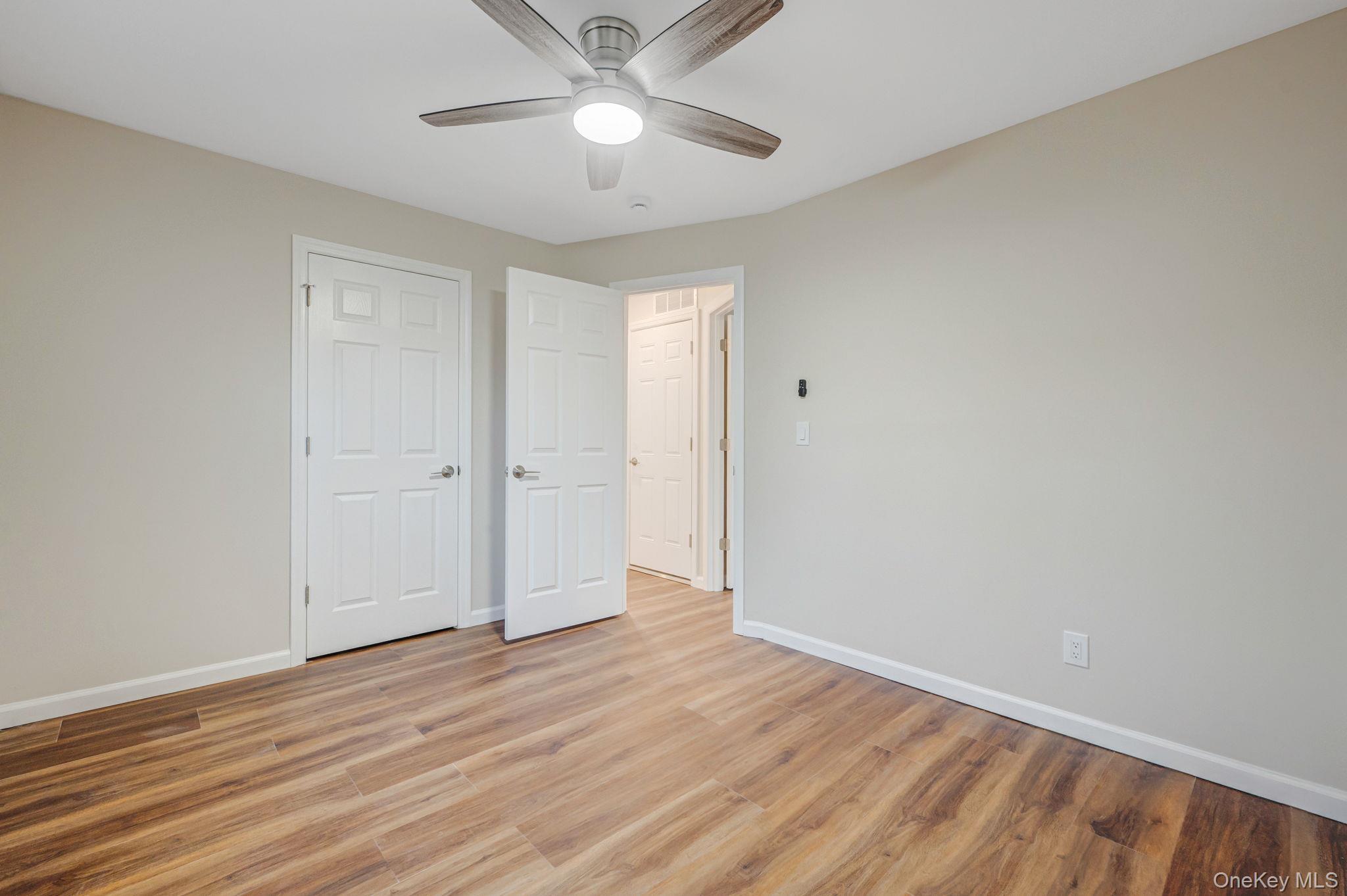 Single Family Nugent  Suffolk County, NY 11706, MLS-952059-24