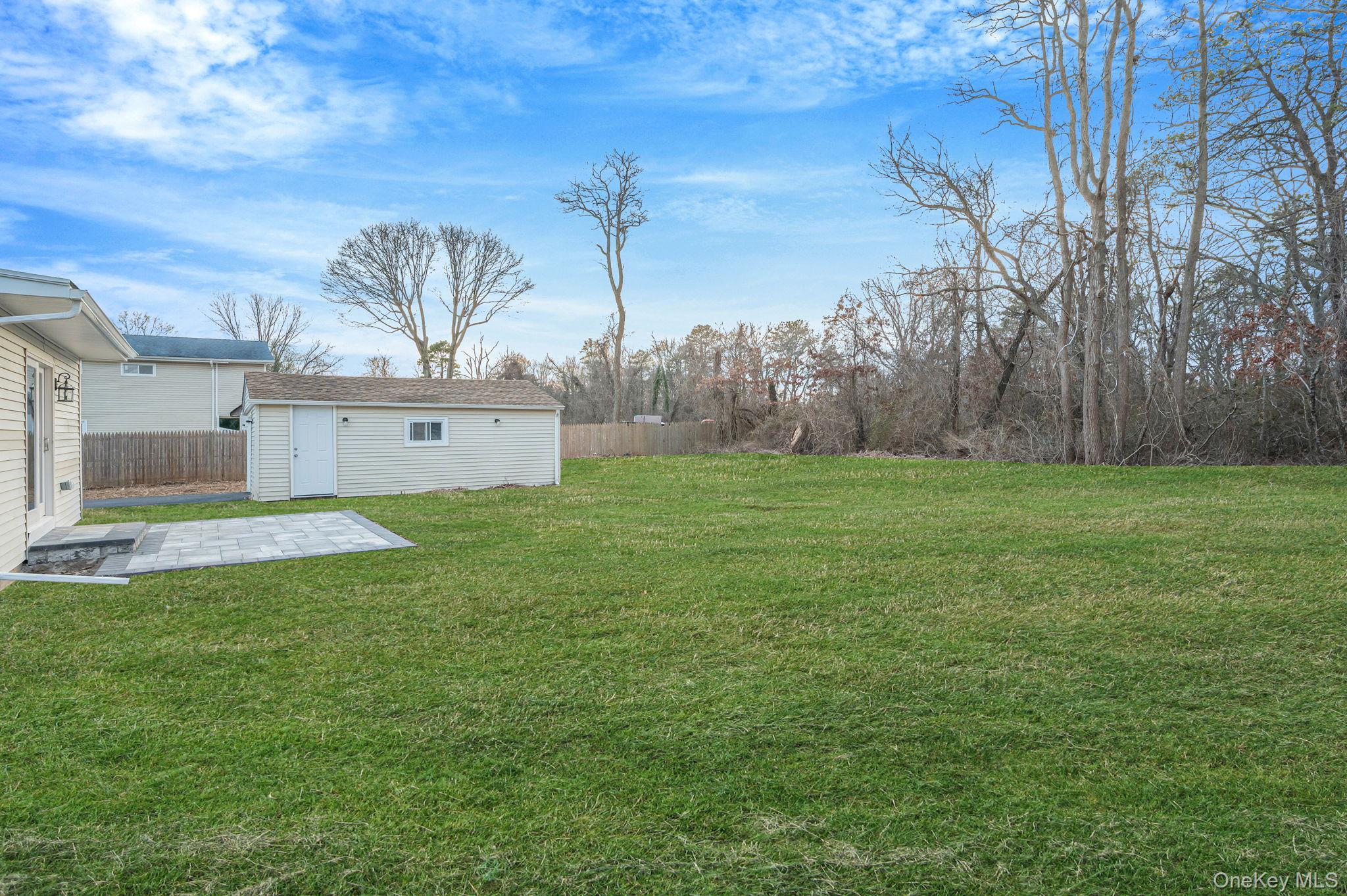 Single Family Nugent  Suffolk County, NY 11706, MLS-952059-29