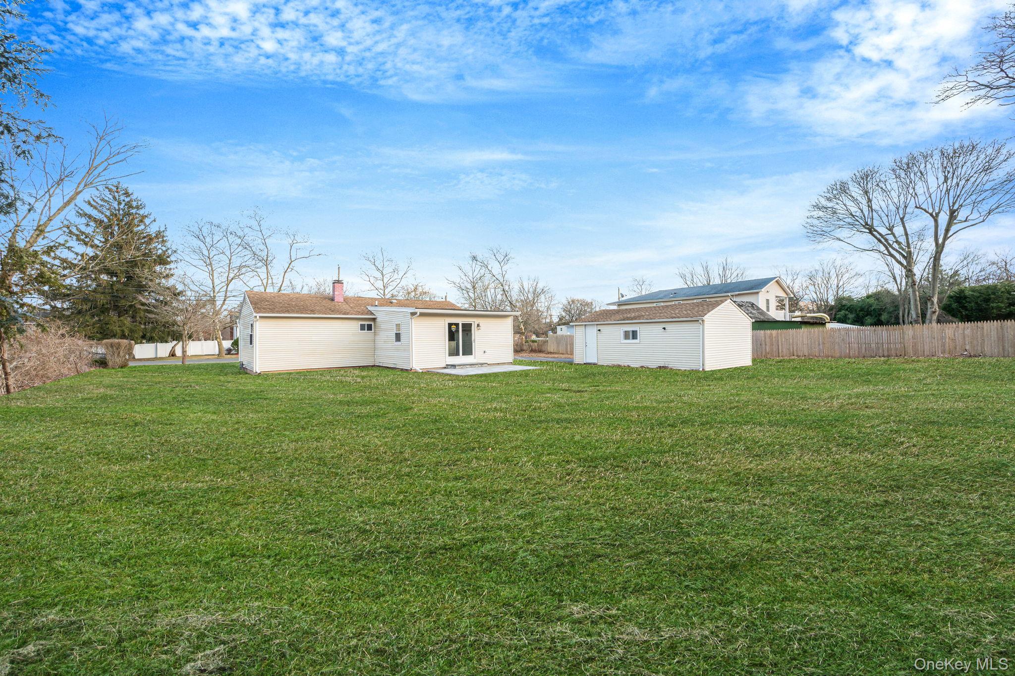 Single Family Nugent  Suffolk County, NY 11706, MLS-952059-31