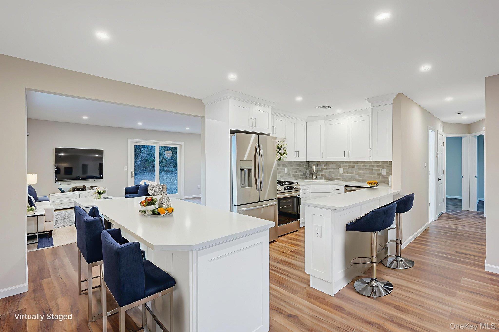 Single Family Nugent  Suffolk County, NY 11706, MLS-952059-6