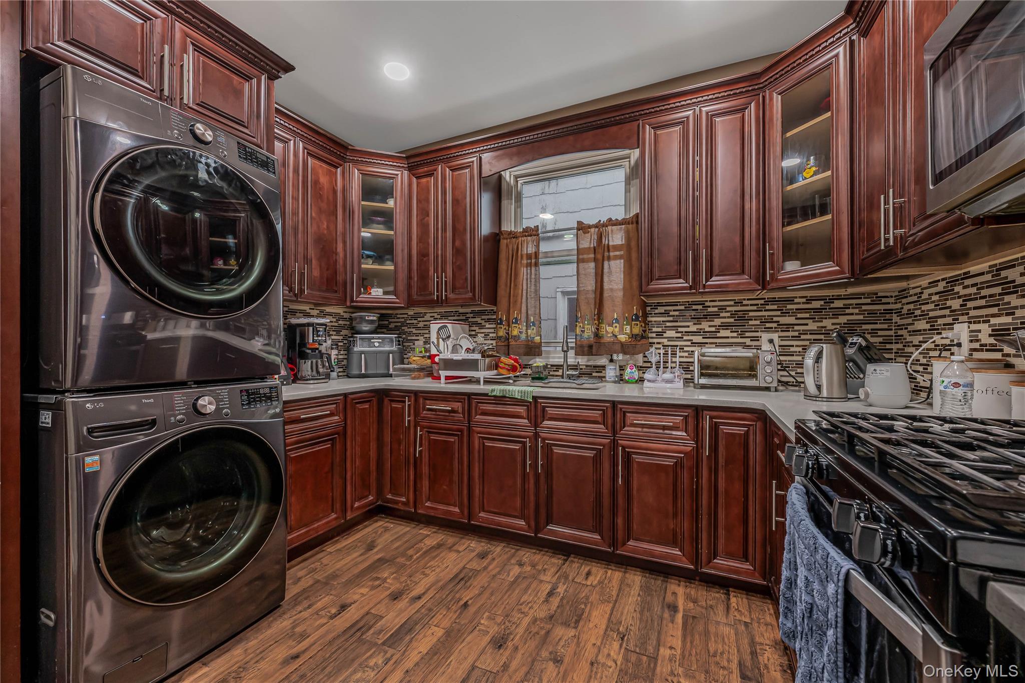 Single Family Chandler Queens, NY 11691, MLS-952064-12