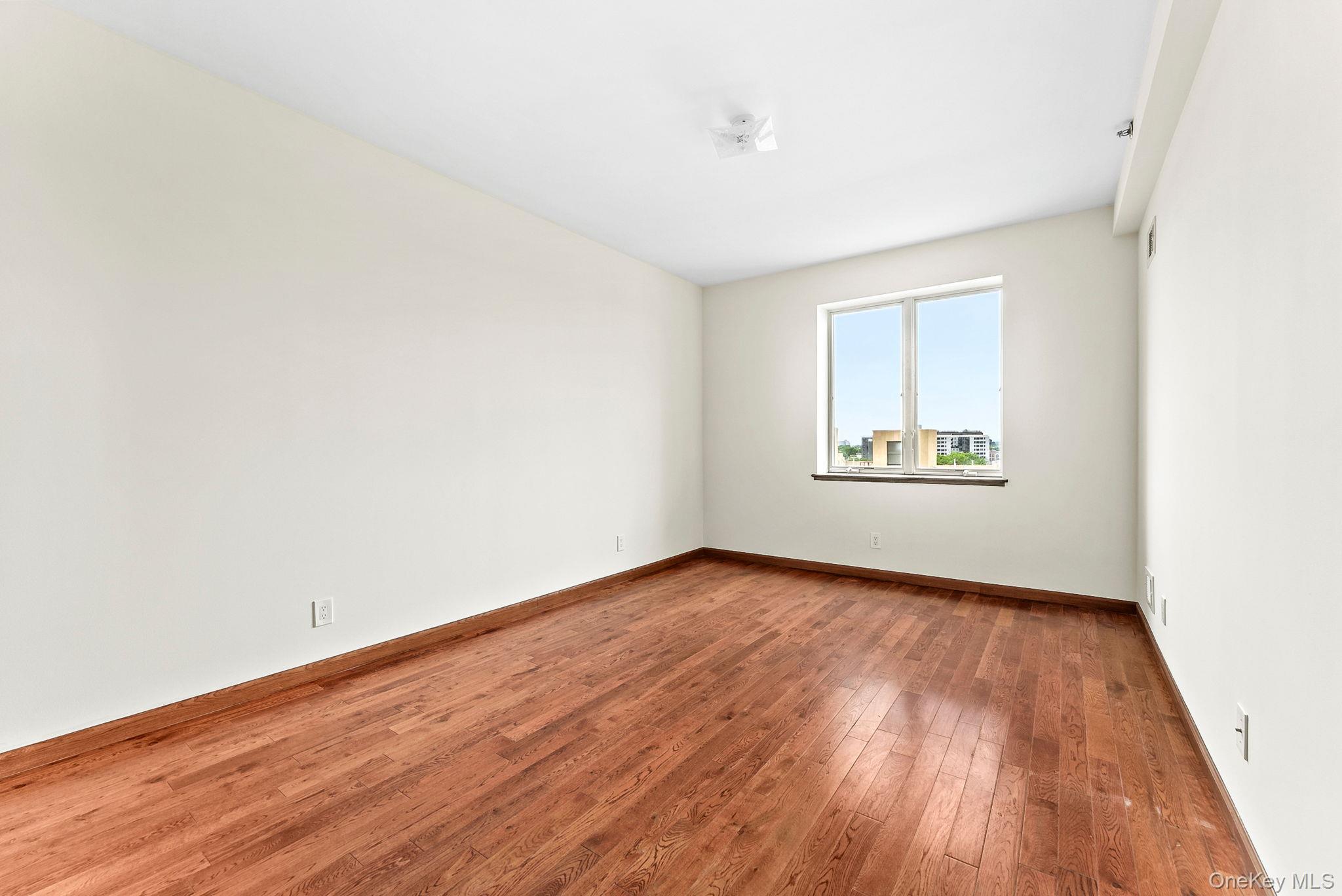 Condo Ocean Brooklyn, NY 11230, MLS-952098-7