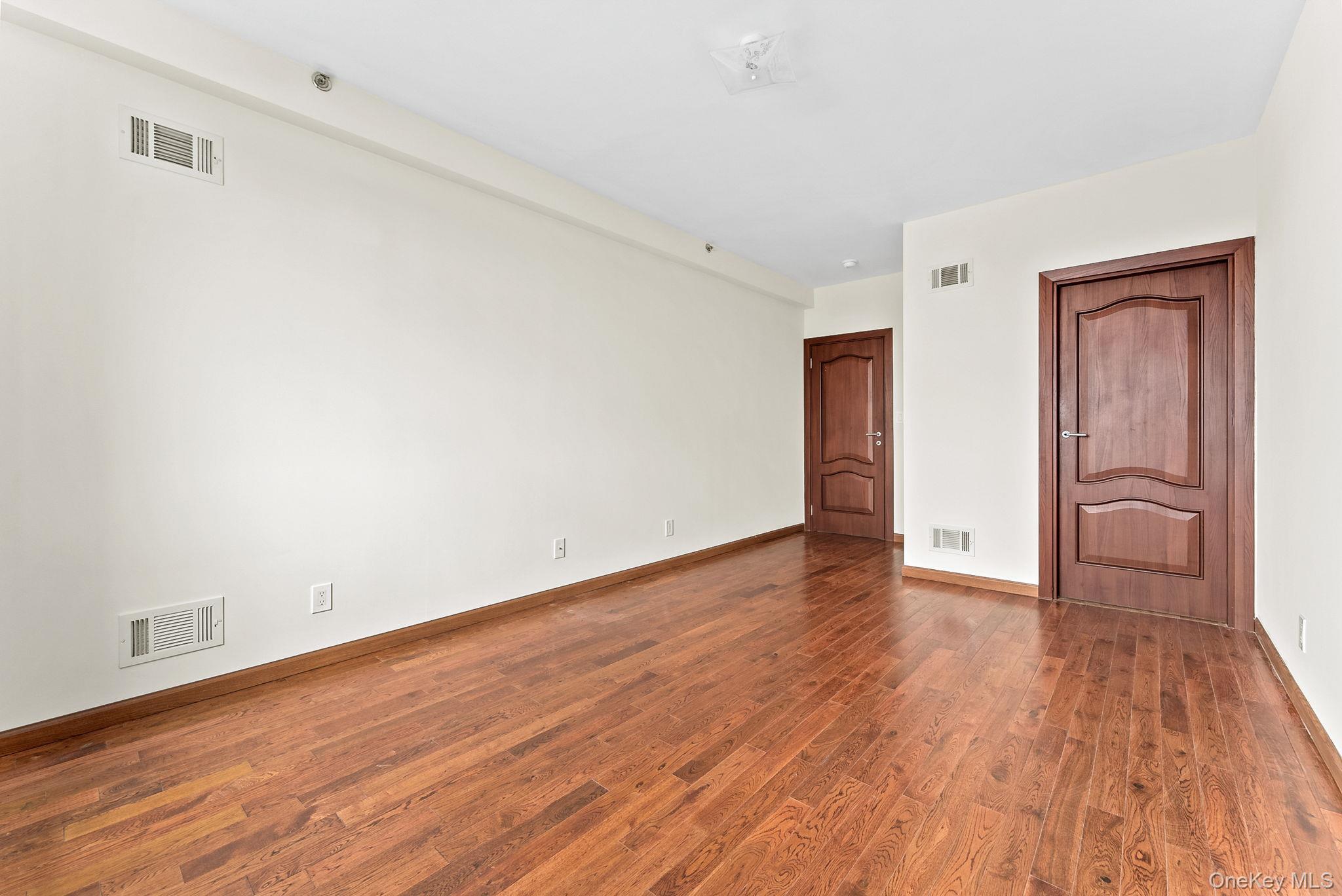 Condo Ocean Brooklyn, NY 11230, MLS-952098-8