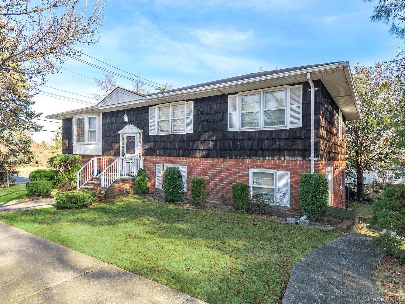 Single Family 215th  Queens, NY 11360, MLS-952145-2