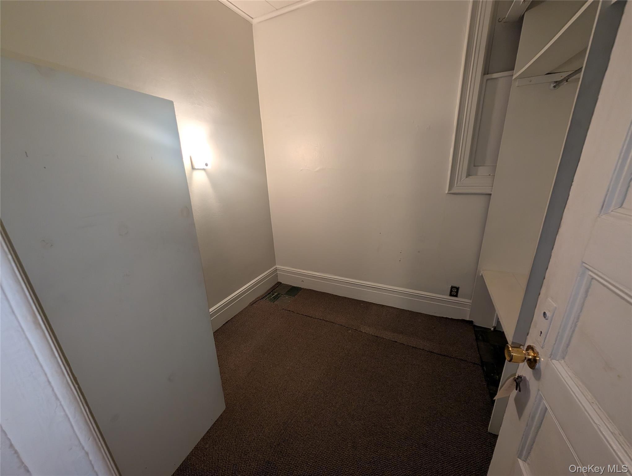 Single Family 23rd  Queens, NY 11101, MLS-952159-20