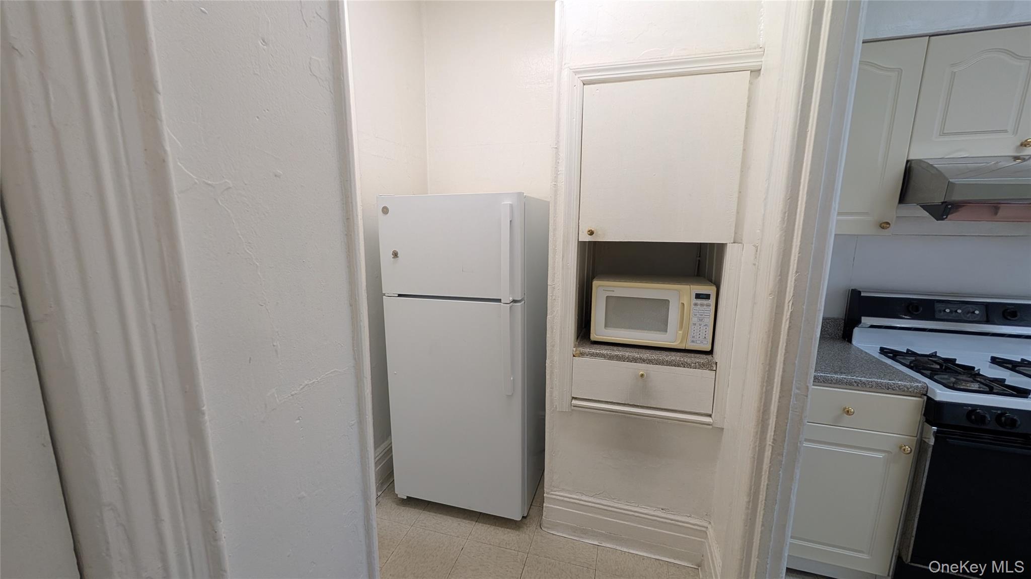 Single Family 23rd  Queens, NY 11101, MLS-952159-4