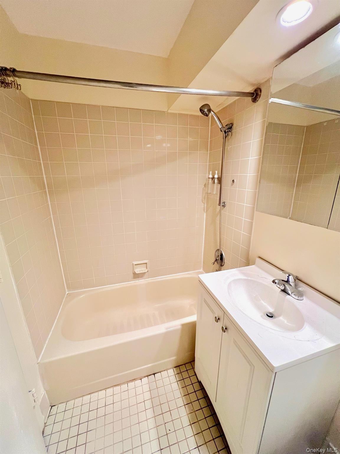 Condo Broadway Manhattan, NY 10013, MLS-952184-10