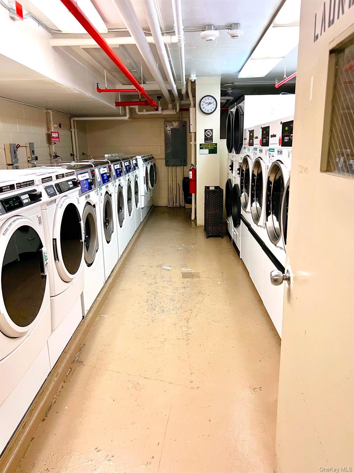 Condo Broadway  Manhattan, NY 10013, MLS-952184-11