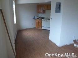 Apartment Beach 15th  Queens, NY 11691, MLS-952224-4