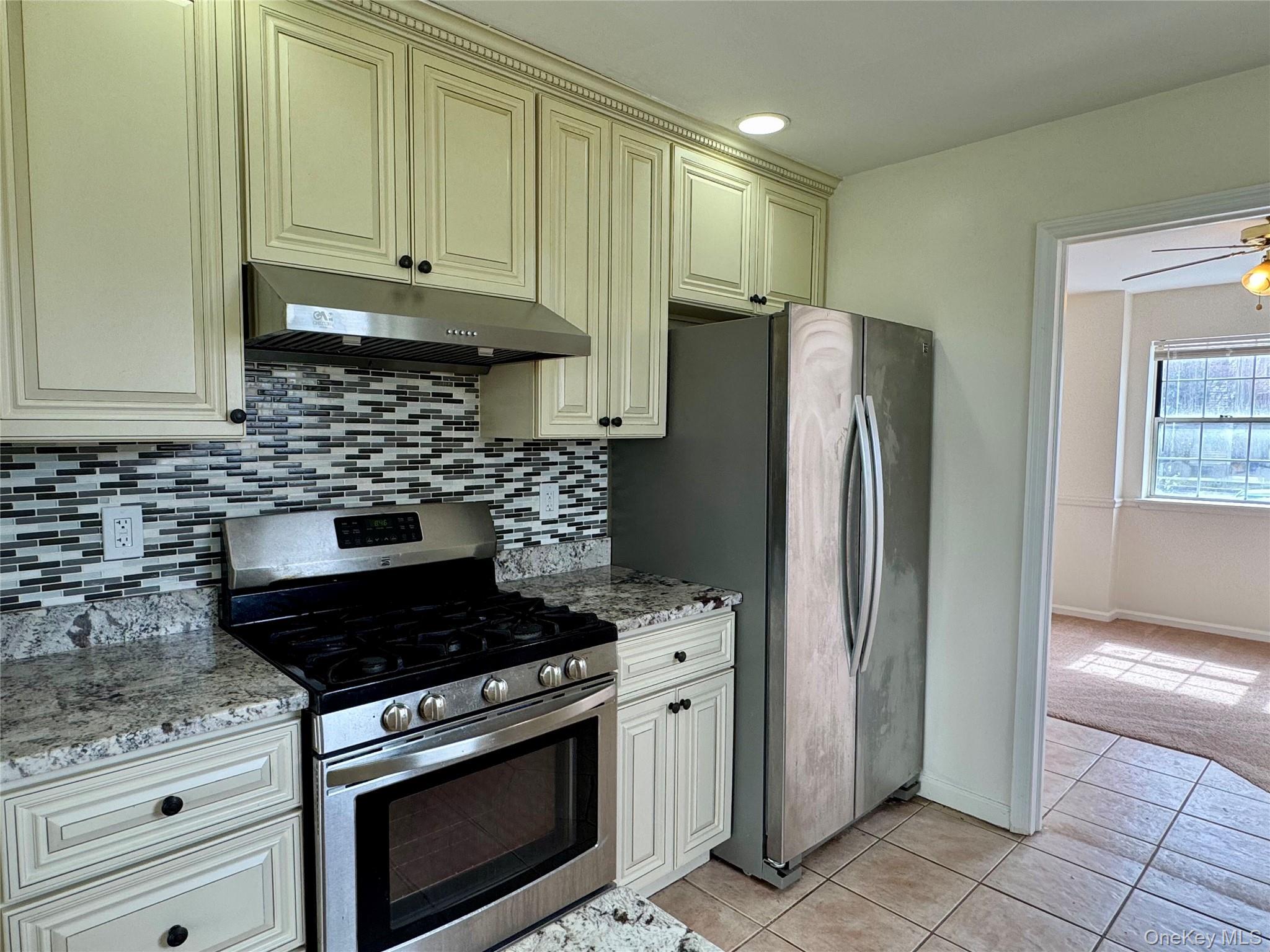 Condo Brick Pond  Orange County, NY 10940, MLS-952238-10