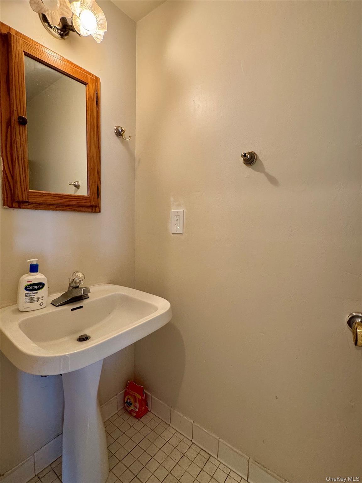 Condo Brick Pond  Orange County, NY 10940, MLS-952238-12