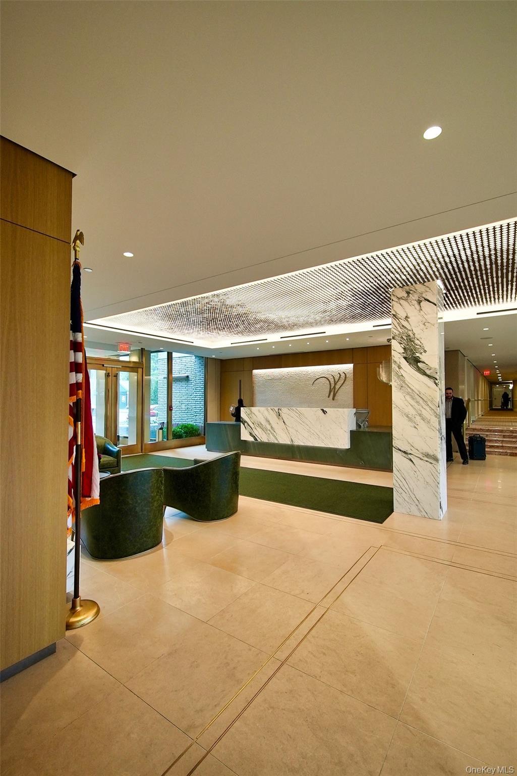 Condo Hilton  Nassau County, NY 11530, MLS-952273-39