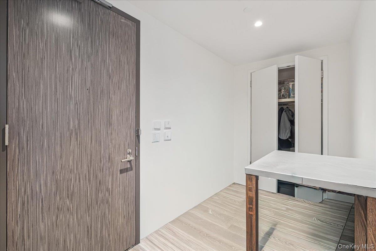 Condo 37th  Queens, NY 11354, MLS-952282-10