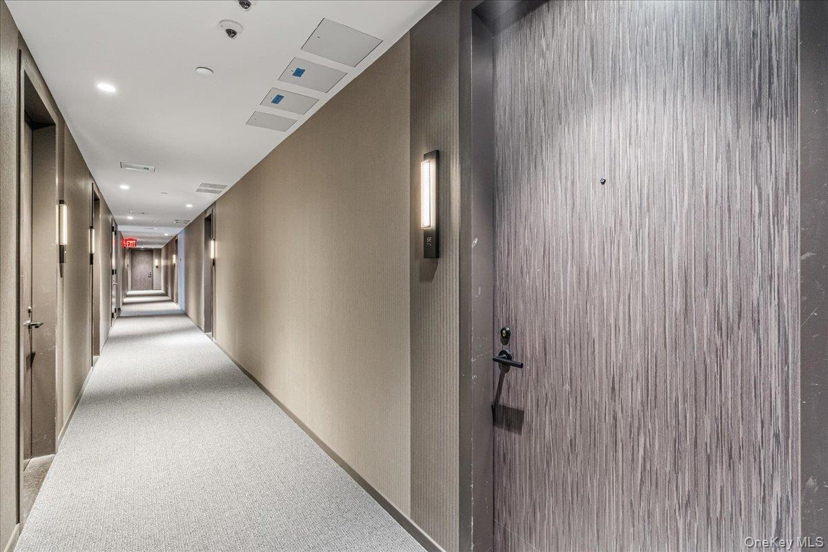 Condo 37th  Queens, NY 11354, MLS-952282-15