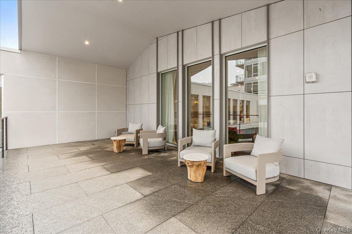 Condo 37th  Queens, NY 11354, MLS-952282-18