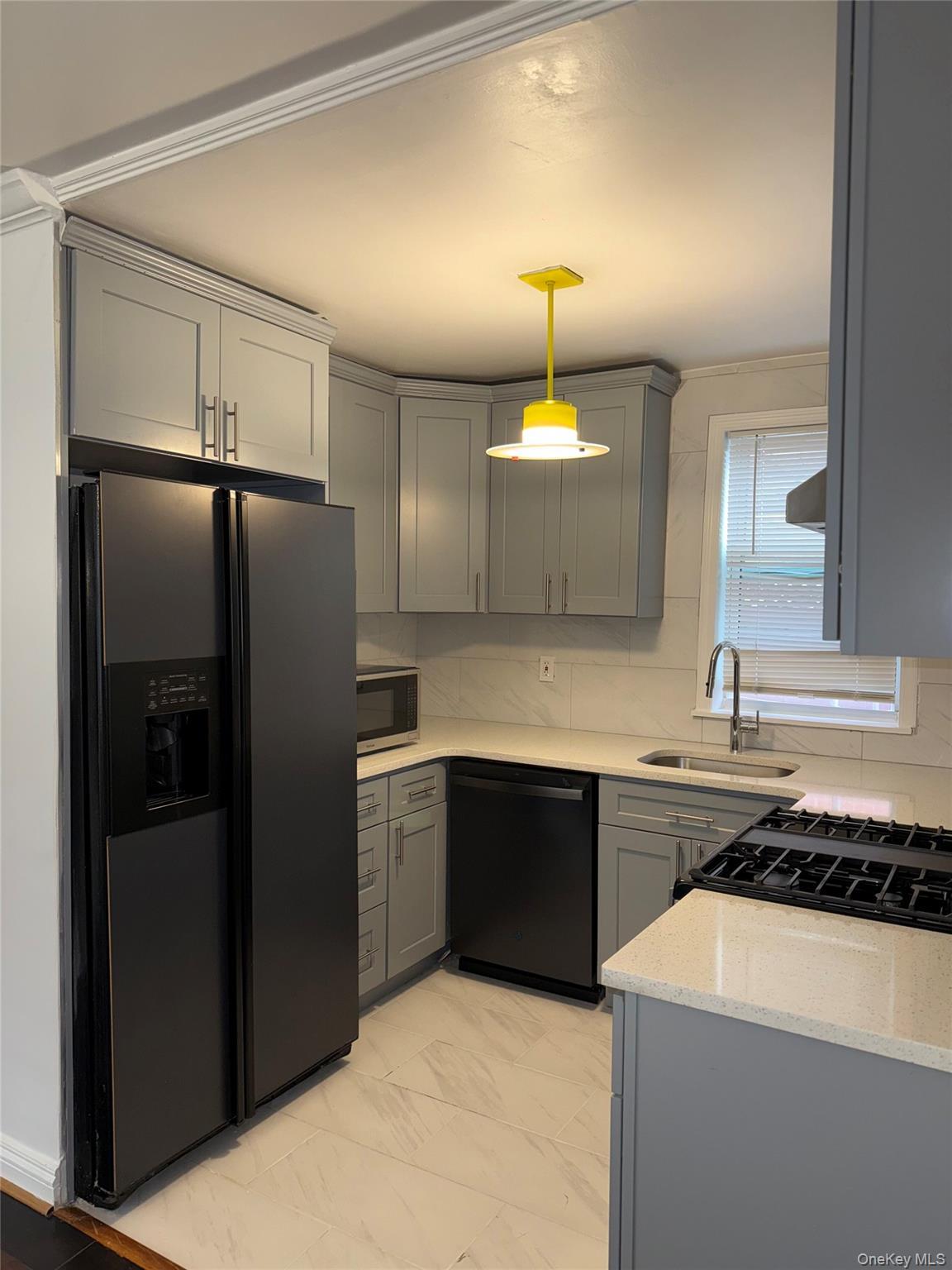 Apartment Astor  Bronx, NY 10469, MLS-952284-13