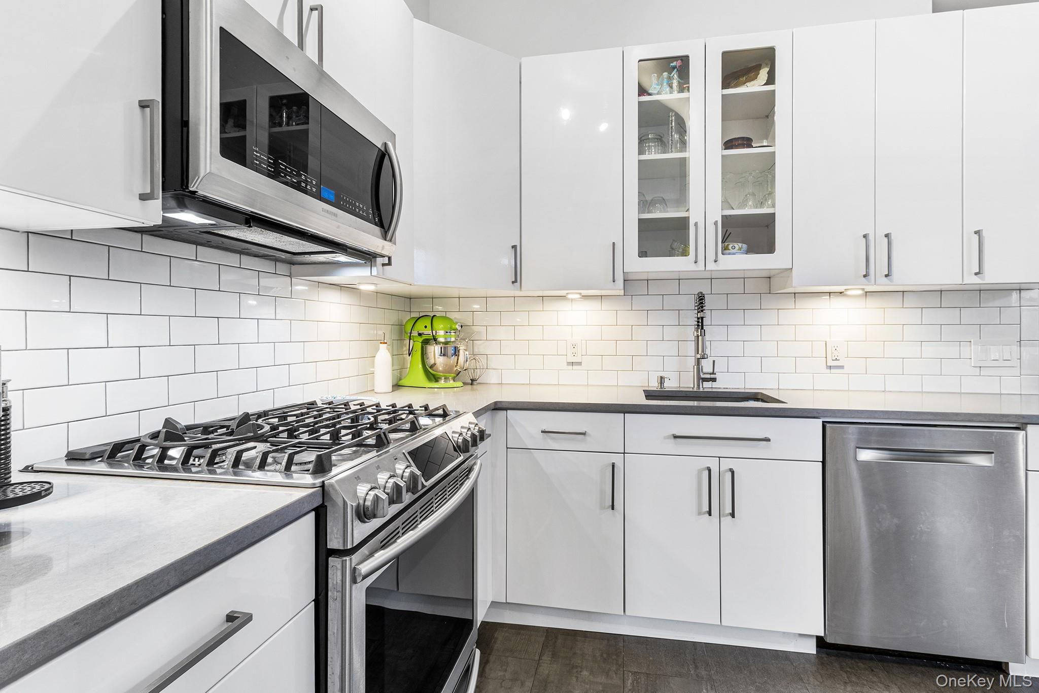 Condo Johnson  Brooklyn, NY 11201, MLS-952289-8