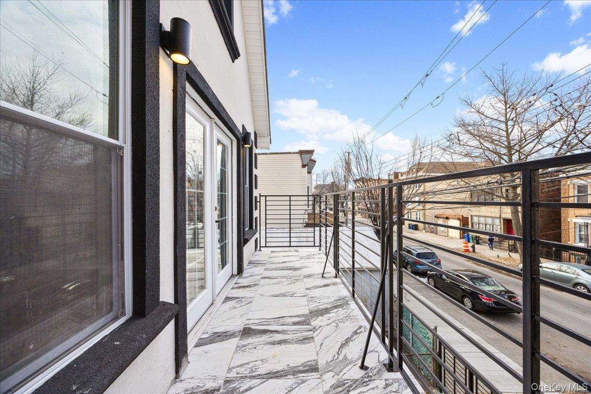 Single Family Van Nest  Bronx, NY 10460, MLS-952294-28