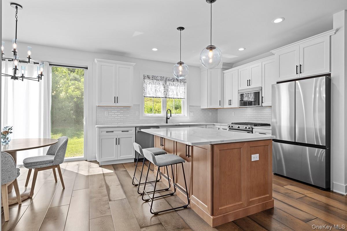 Condo Bennington  Dutchess County, NY 12524, MLS-952343-2