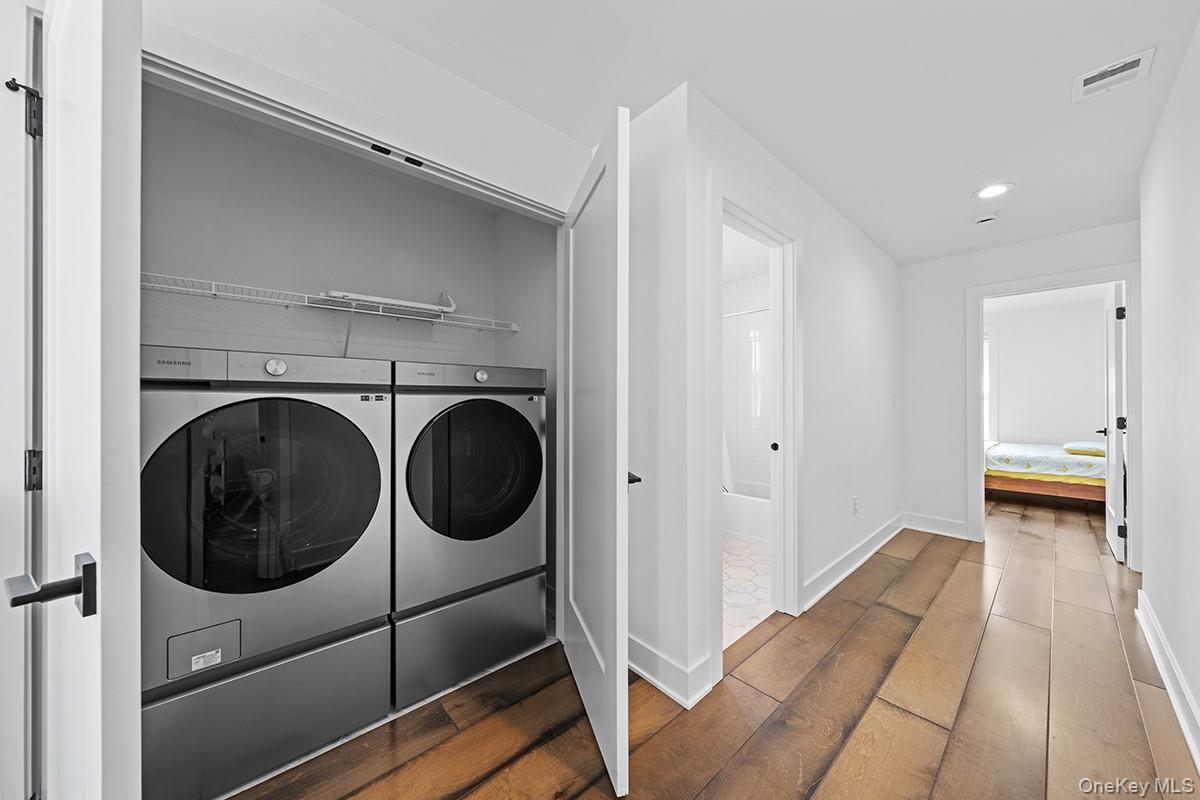 Condo Bennington  Dutchess County, NY 12524, MLS-952343-25