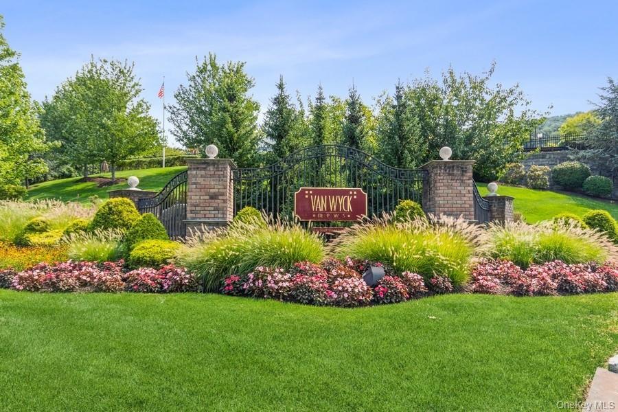 Condo Bennington  Dutchess County, NY 12524, MLS-952343-35