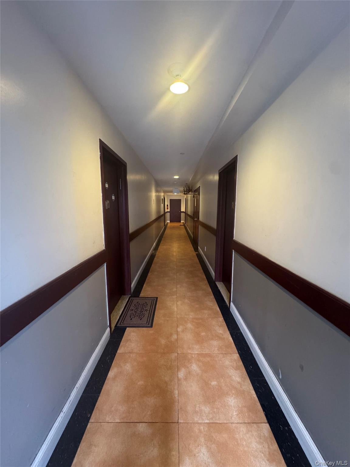 Condo Parsons  Queens, NY 11366, MLS-952356-2