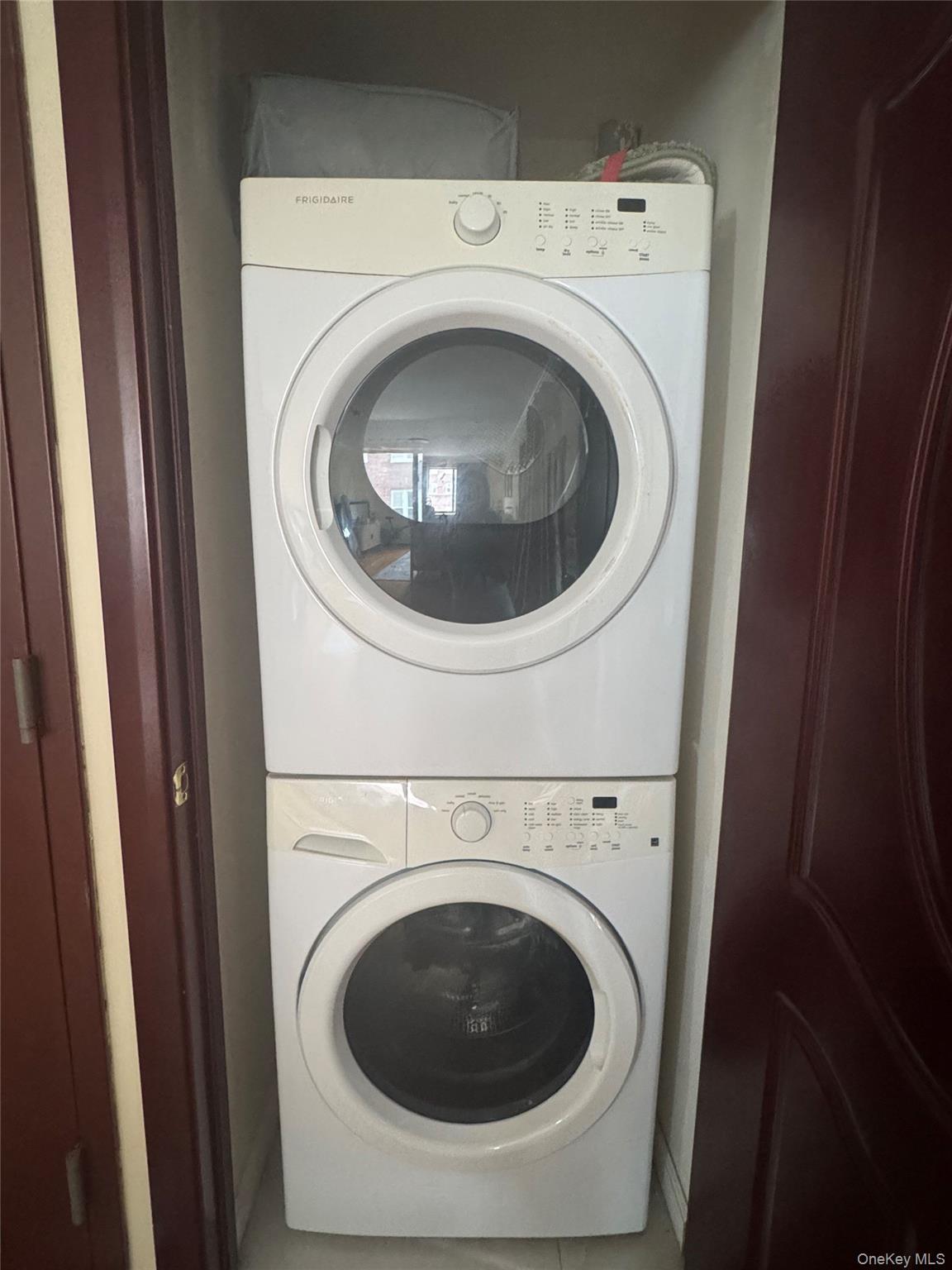 Condo Parsons  Queens, NY 11366, MLS-952356-8