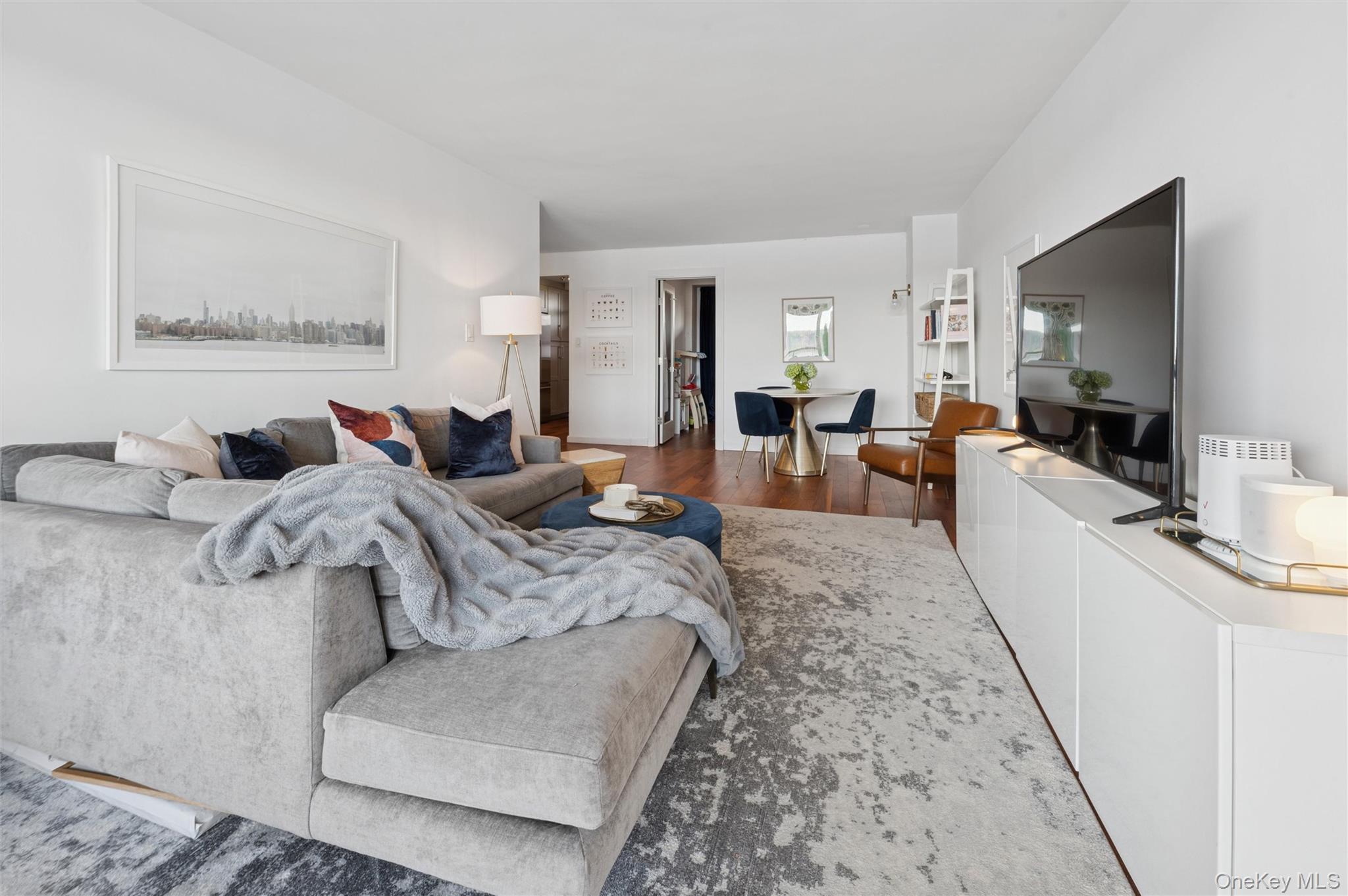 Coop Palisade  Bronx, NY 10463, MLS-952357-7