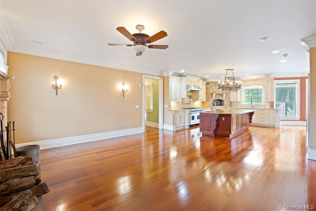 Single Family Brushy Neck Lane Suffolk County, NY 11977, MLS-952388-17