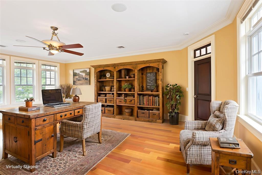 Single Family Brushy Neck Lane Suffolk County, NY 11977, MLS-952388-35