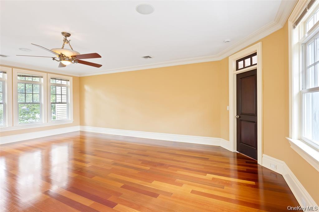 Single Family Brushy Neck Lane Suffolk County, NY 11977, MLS-952388-36