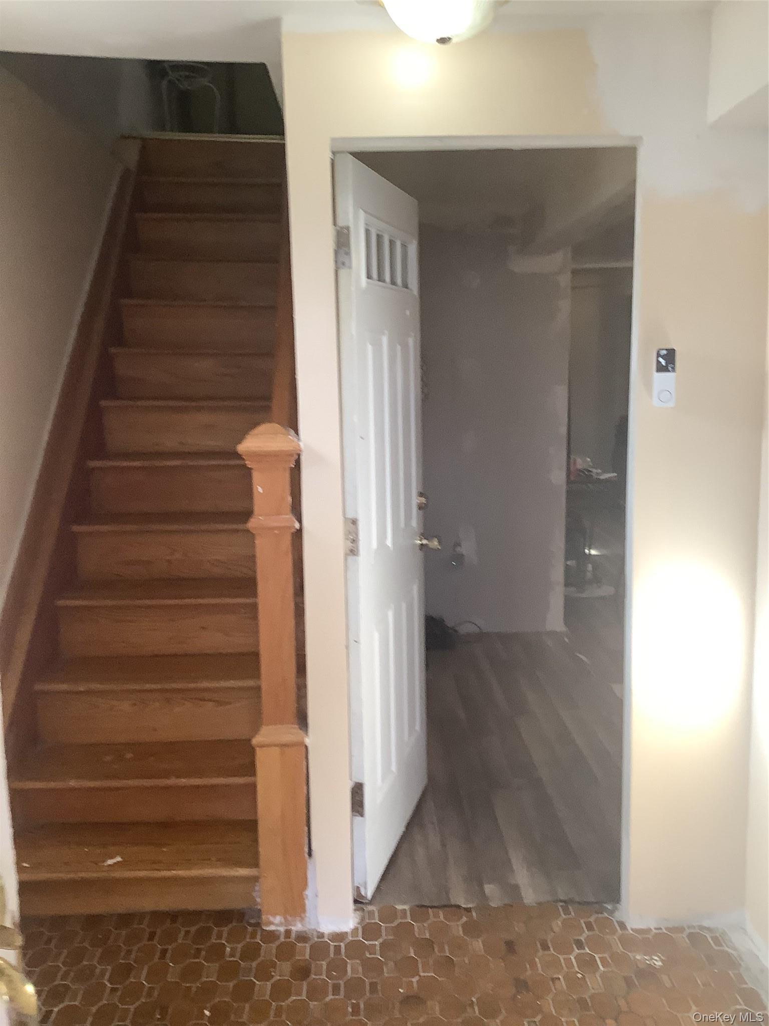 Single Family Bronxwood  Bronx, NY 10469, MLS-952392-12