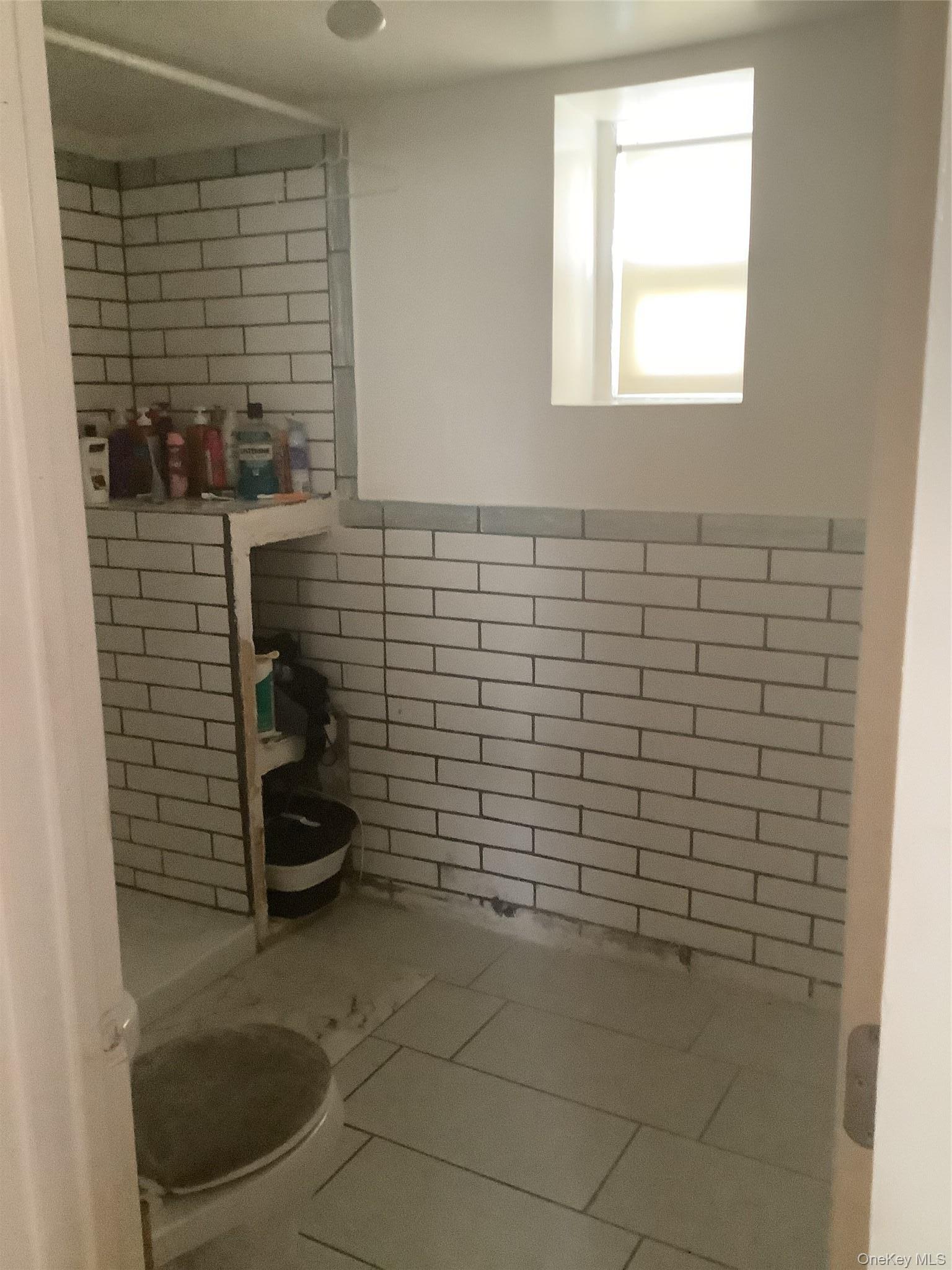 Single Family Bronxwood  Bronx, NY 10469, MLS-952392-14