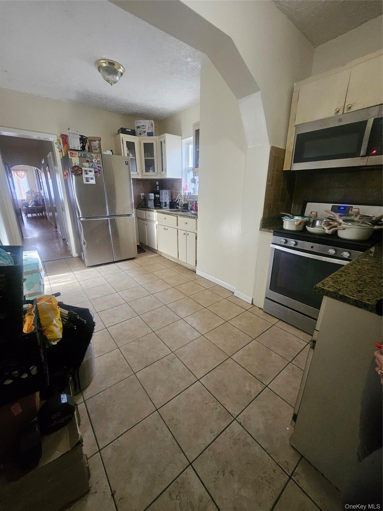 Single Family Bronxwood  Bronx, NY 10469, MLS-952392-4