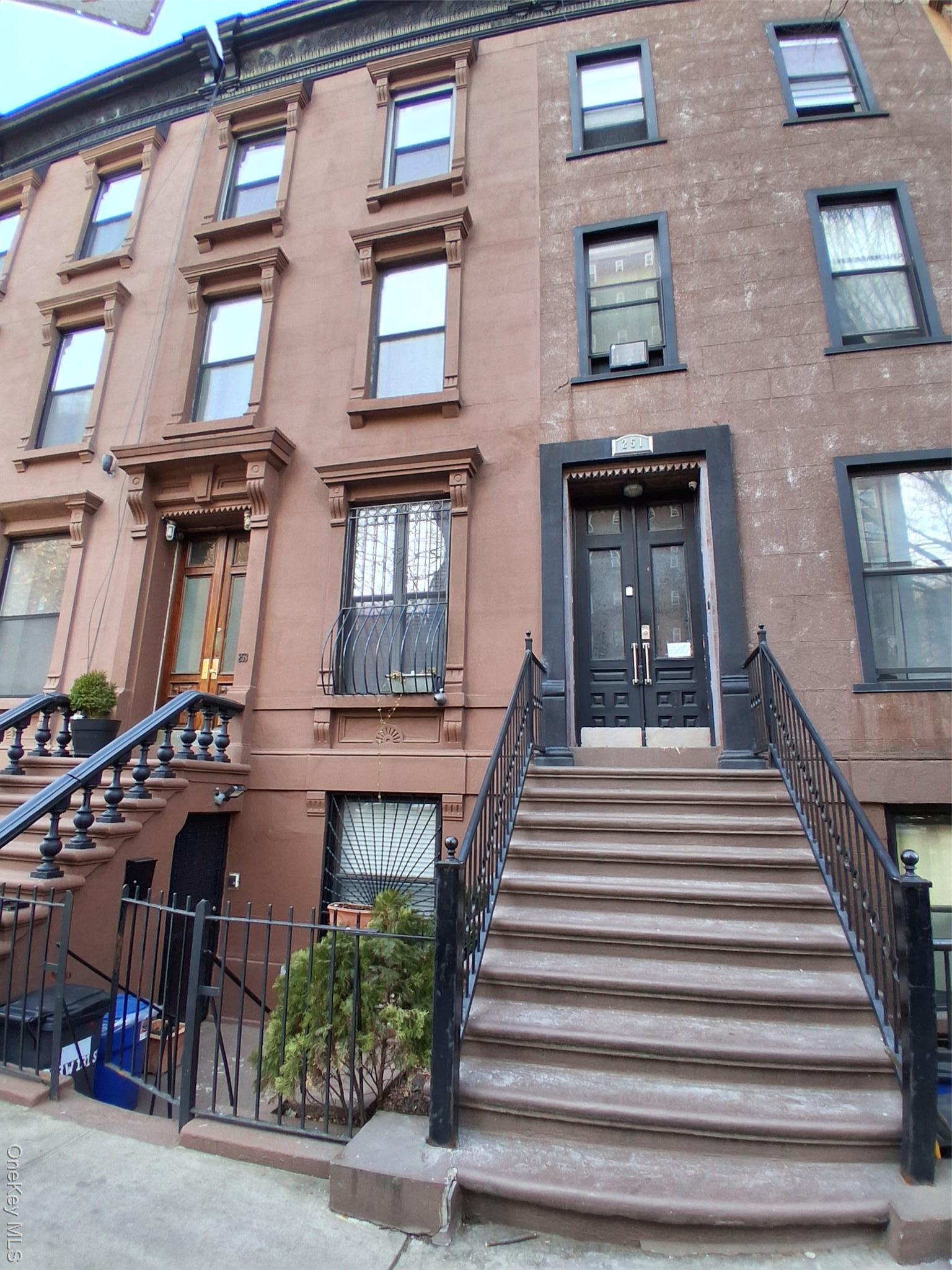 Single Family 131st Manhattan, NY 10027, MLS-952406-2