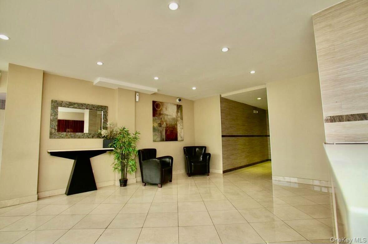 Coop 63 Queens, NY 11374, MLS-952408-2