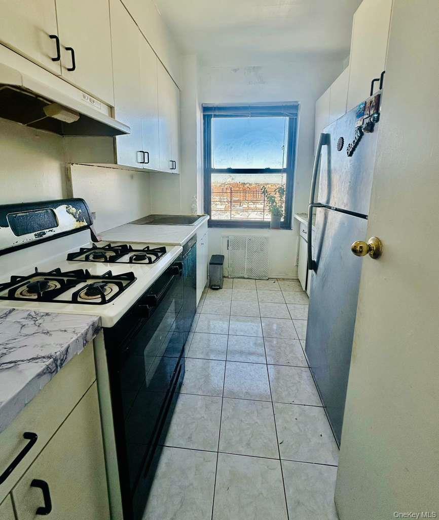 Coop 63 Queens, NY 11374, MLS-952408-8