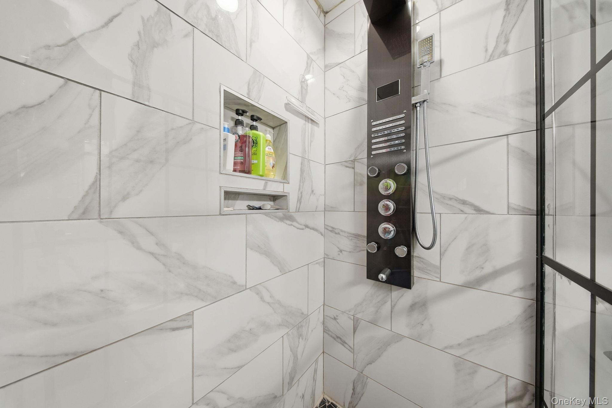 Single Family Martins  Orange County, NY 12746, MLS-952412-20