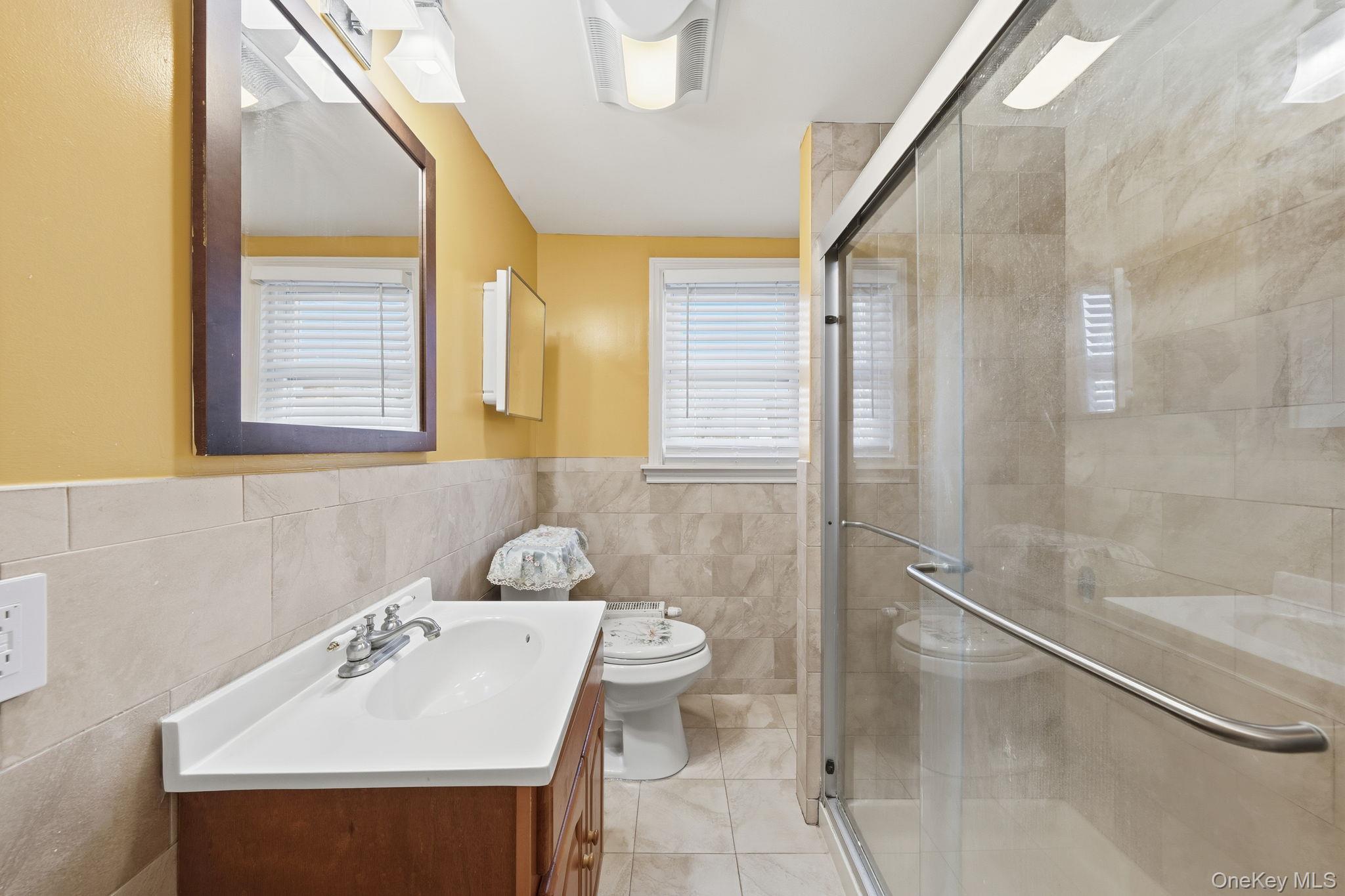 Single Family Union  Nassau County, NY 11563, MLS-952420-14