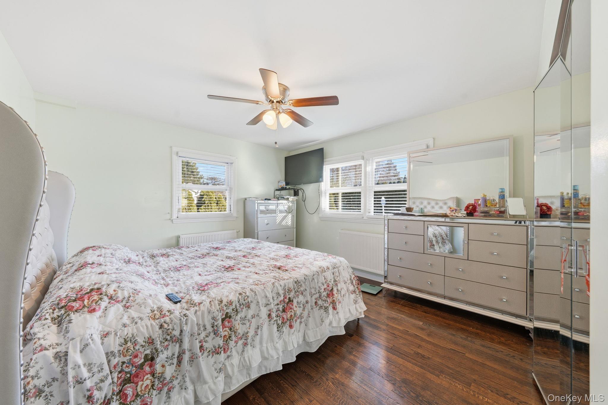 Single Family Union  Nassau County, NY 11563, MLS-952420-16