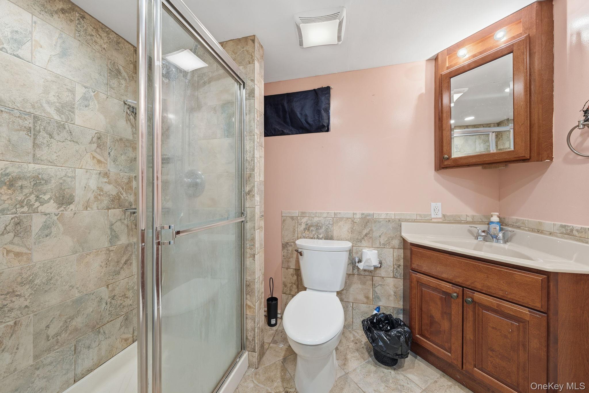 Single Family Union  Nassau County, NY 11563, MLS-952420-18