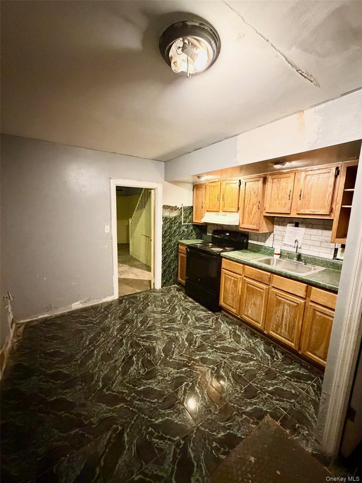 Single Family Kings  Brooklyn, NY 11234, MLS-952432-20