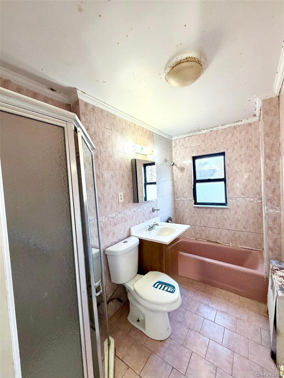 Single Family Kings  Brooklyn, NY 11234, MLS-952432-24