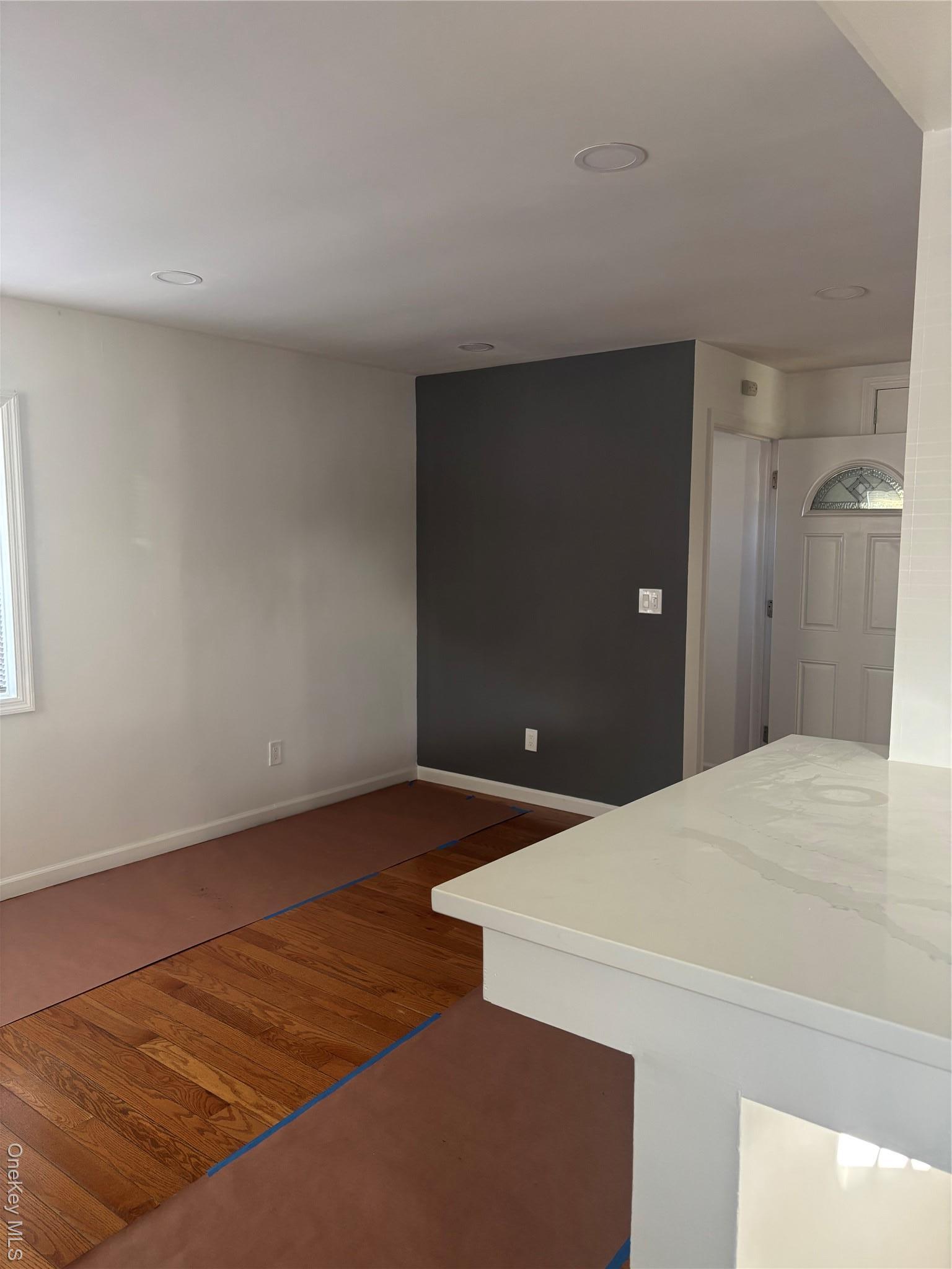 Single Family Albany  Suffolk County, NY 11701, MLS-952451-22