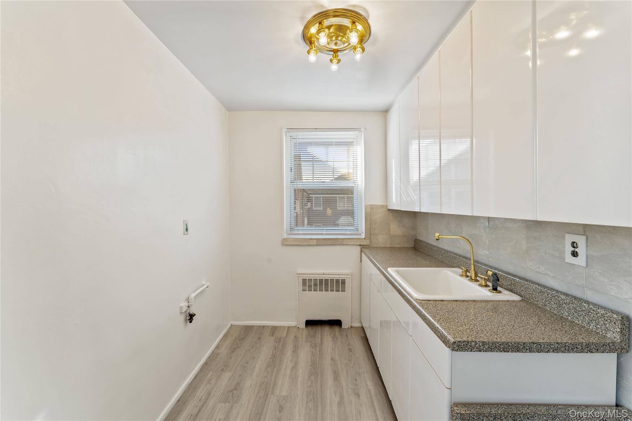 Coop 63rd Avenue  Queens, NY 11362, MLS-952453-5